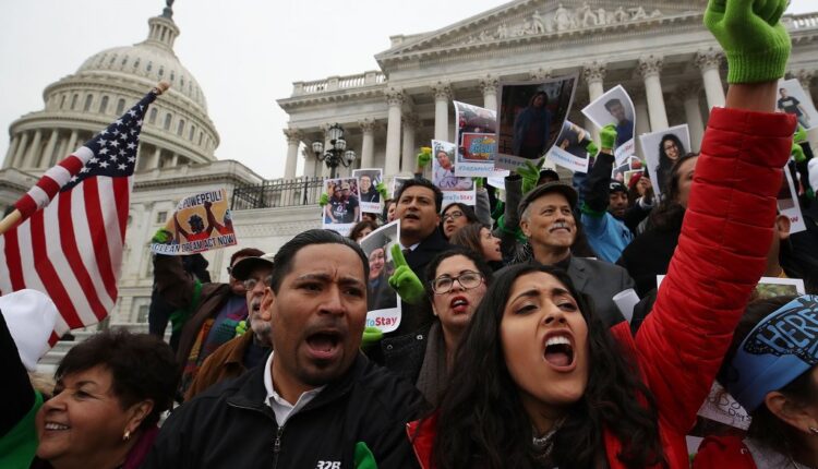 DREAMERS-DC-PROTEST-2017-1024×725-1.jpeg