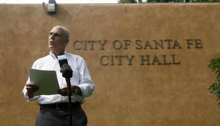 3 candidates for Santa Fe mayor clash at public forum | Texas