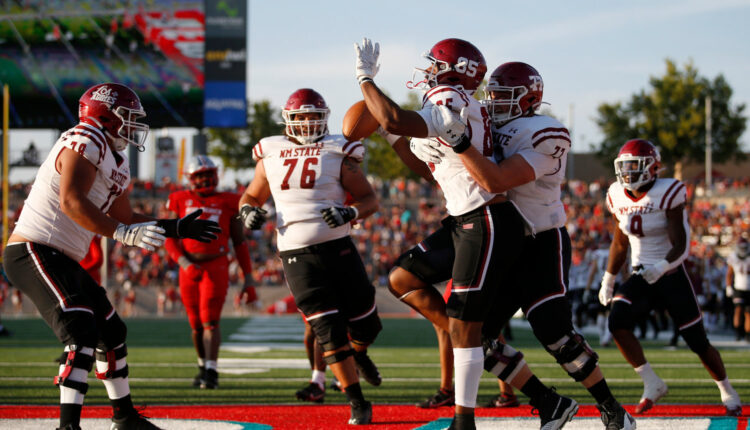 20210917-161328-Celebration-nmsu_unm_fb_60.jpg