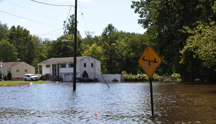Congress passes bill to prevent government shutdown, send out $28.6B in disaster aid