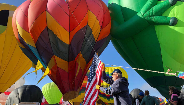 balloon_fiesta_susan_montoya_bryan_ap.jpg
