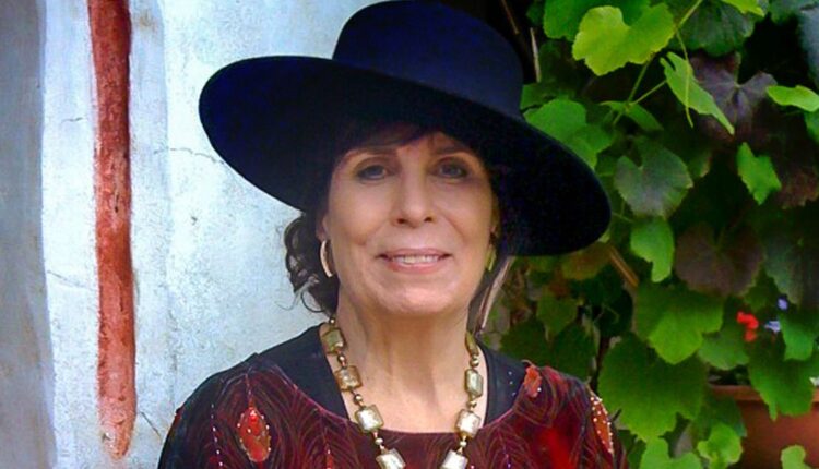 3 Questions | | Santa Fe Reporter