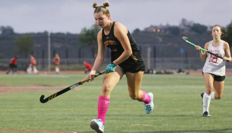 Late tally provides margin for Torrey Pines in league field hockey opener vs. CCA