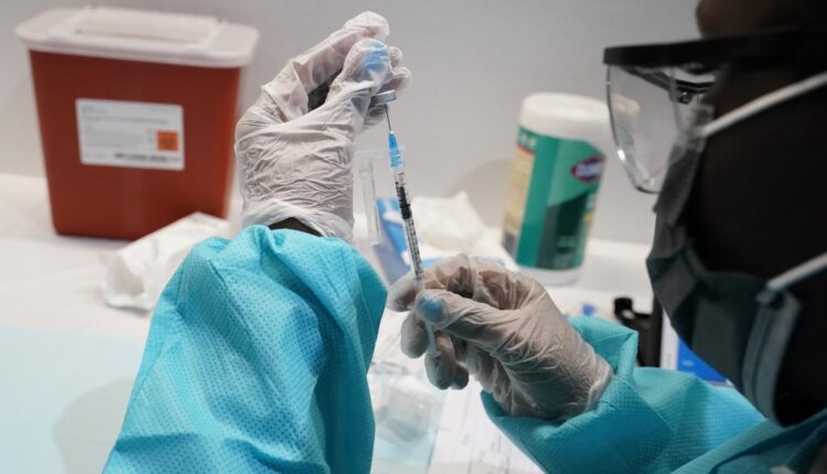 Draft law prescribes vaccines for police and fire departments

