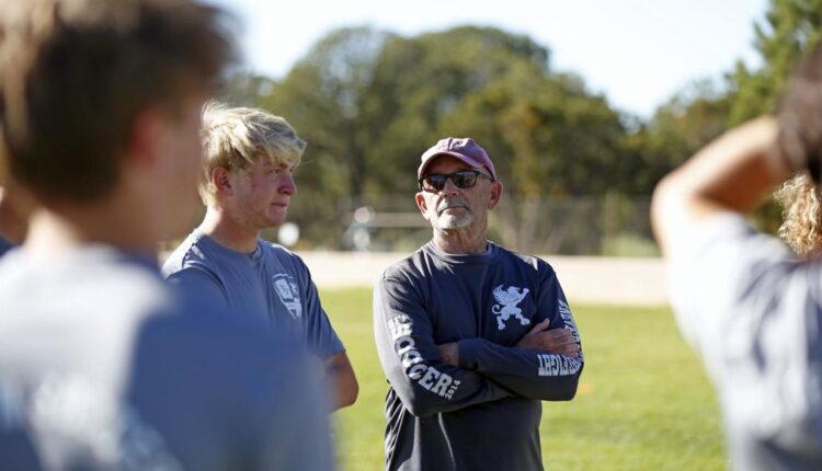 Wilson retires after 15 seasons coaching Santa Fe Prep soccer | Sports