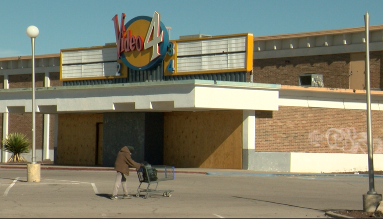 “It's a domino effect”: Las Cruces is looking for solutions while shops on El Paseo close

