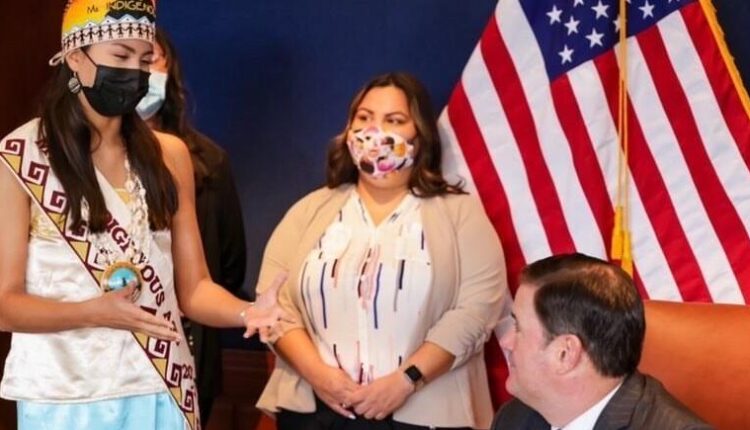   Arizona law allows indigenous students greater cultural expression upon graduation  news

