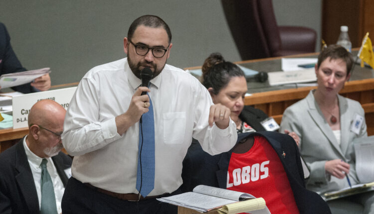 Senator Jacob Candelaria changes party affiliation at the beginning of the special session


