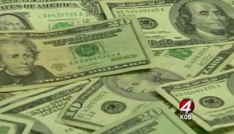 New Mexico will raise minimum wage to $11.50 for 2022
