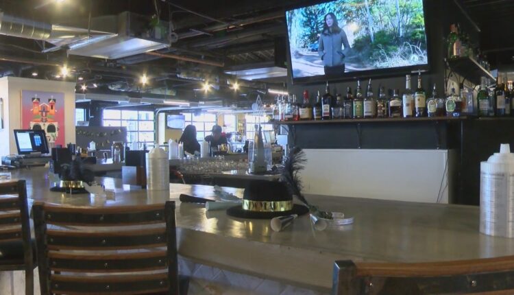 Albuquerque split at New Years Eve celebrations: party in the bar or stay?

