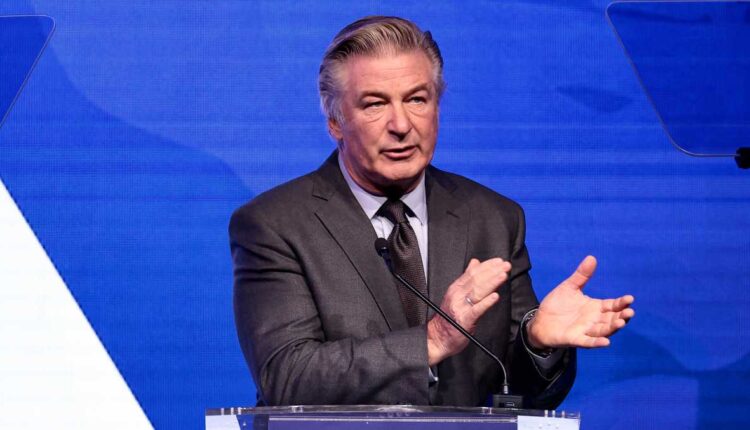 Alec Baldwin turns over phone in 'Rust' shooting investigation