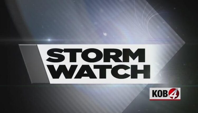 Storm Watch: Slick conditions close I-40 west of Albuquerque