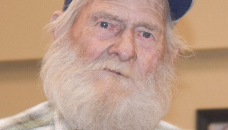 Leonard Oliver Mosley |  obituaries
