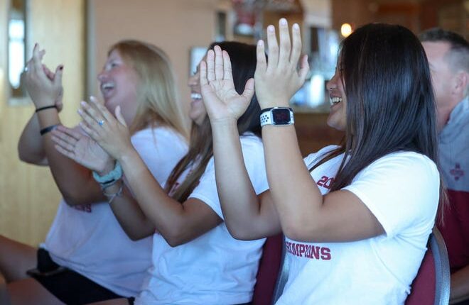 The New Mexico State women's golf team earned the No.  12 seeds in the Albuquerque Regional.
