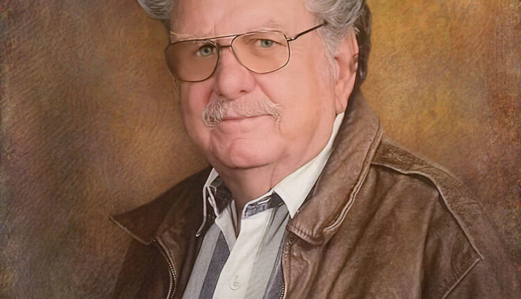  Lloyd Jackson Wolfe |  Pampas News
