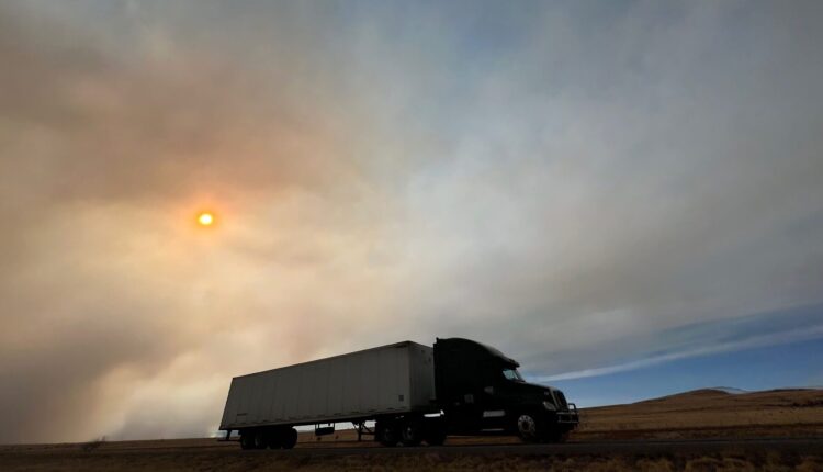 Cerro Grande fire expert: Feds doing a prescribed burn in spring ‘extremely risky’