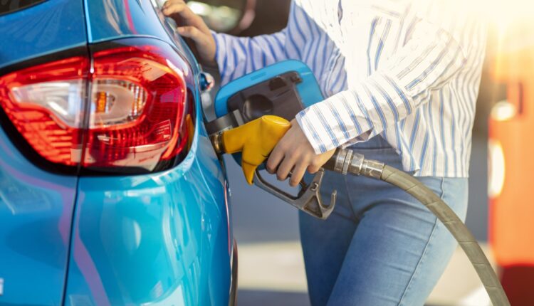 How gas prices have changed in Santa Fe in the last week