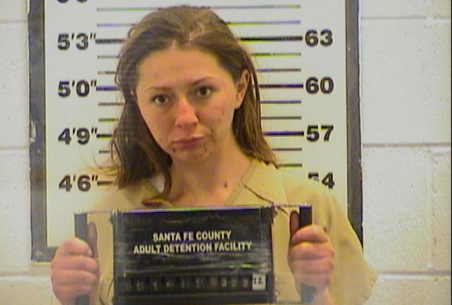 Santa Fe Police searching for woman accused of robbing Ulta store