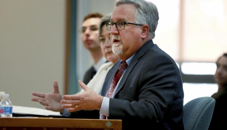 Editorial: APS' latest budget a $2 billion question
