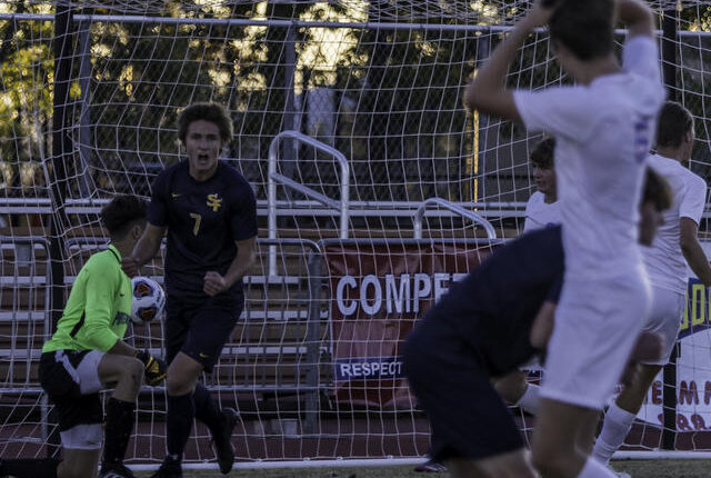 Santa Fe High's Waggoner named Gatorade soccer player of the year