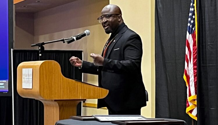 NMSU Associate Provost Patrick Turner delivering the keynote address at the Do&ntilde;a Ana County NAACP&rsquo;s Juneteenth Banquet, held June 18 at the Las Cruces Convention Center.