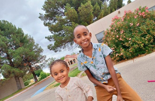 Sibilings Jennah and Muhammad Idrissa, 3 and 8 years old, will undergo a bone marrow transplant procedure in summer 2022 to treat Muhammad's sickle cell anemia.