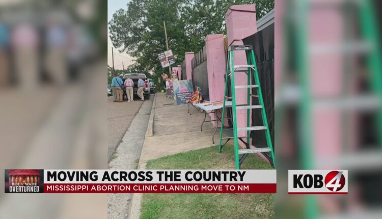 Mississippi abortion clinic plans to move to New Mexico
