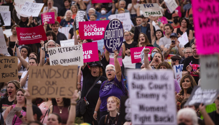  Hundreds protest Roe v.  Wade decision
