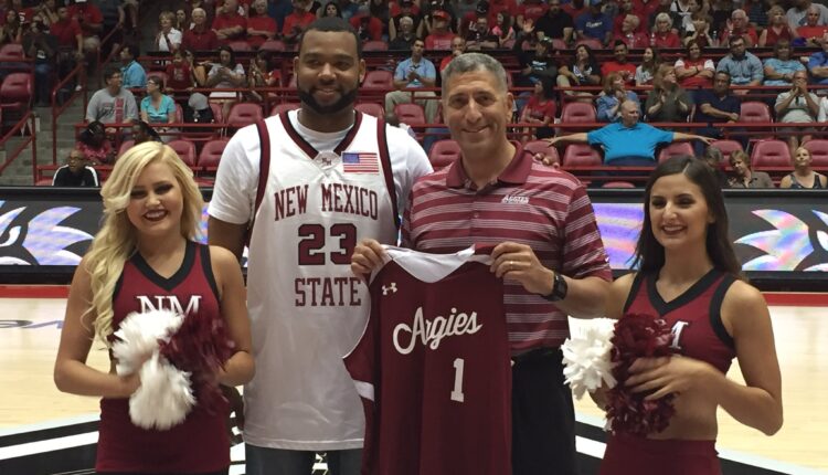 'Coach' Moccia to lead Panamaniacs into TBT
