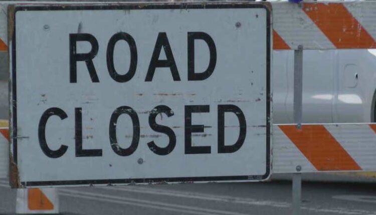 Road-Closed-sign.jpg