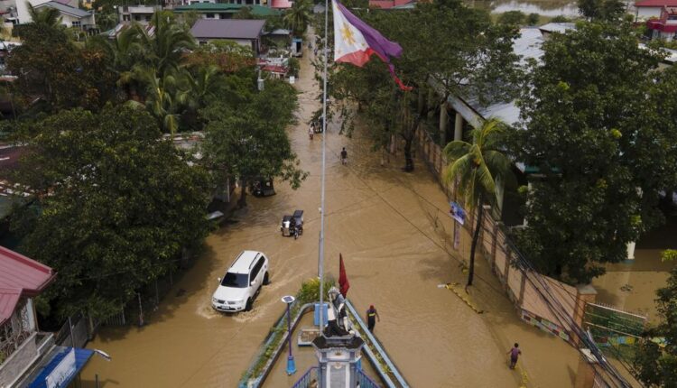 Powerful typhoon leaves 6 rescuers dead in north Philippines
