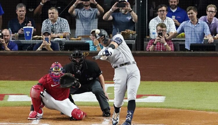 Yankees star Judge hits 62nd homer to break Maris' AL record

