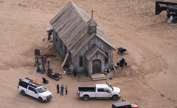 Halyna Hutchins' family settles with Alec Baldwin over cinematographer's death