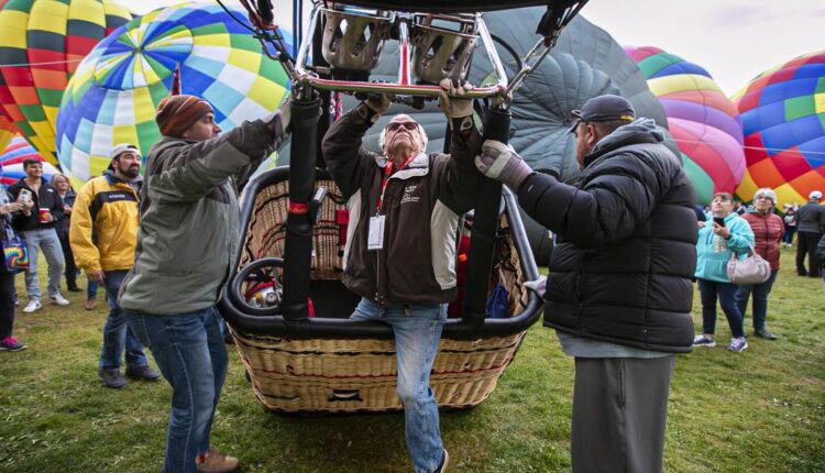 As pilots age out, some express concern for future of ballooning in Albuquerque | Local News