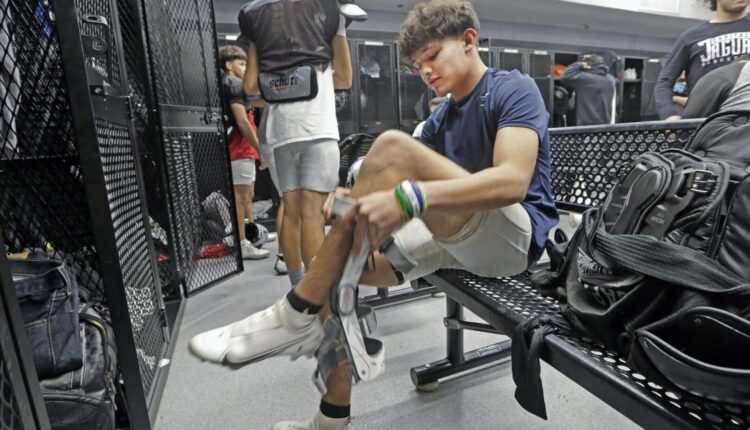 Capital linebacker endures 3 knee surgeries, returns to shine on field | Sports