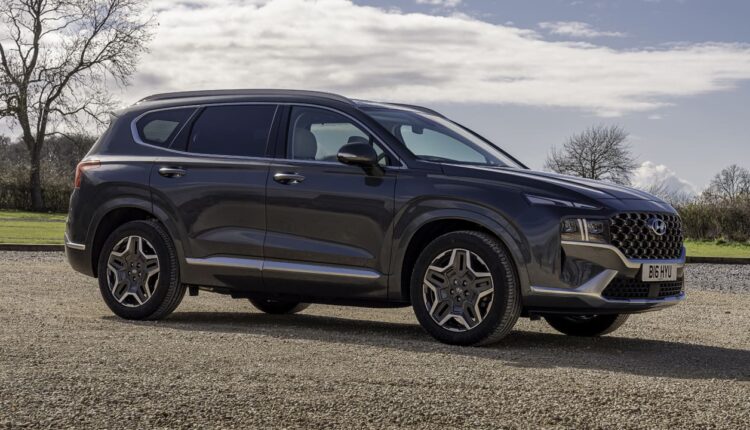 2023 Hyundai Santa Fe Hybrid price and specs