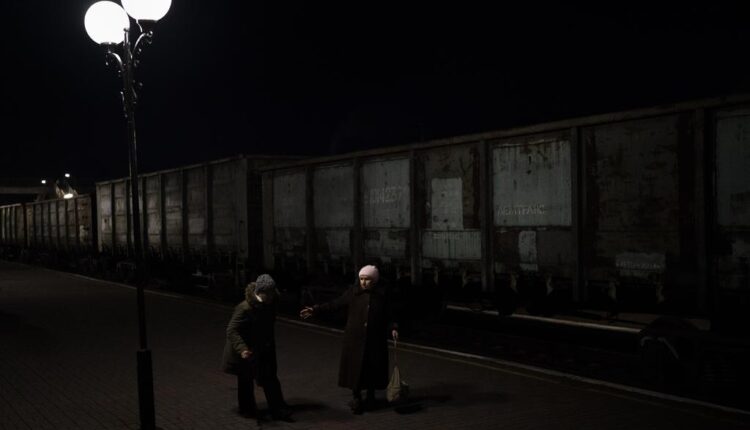 'Stock up on blankets': Ukrainians brace for bleak winter
