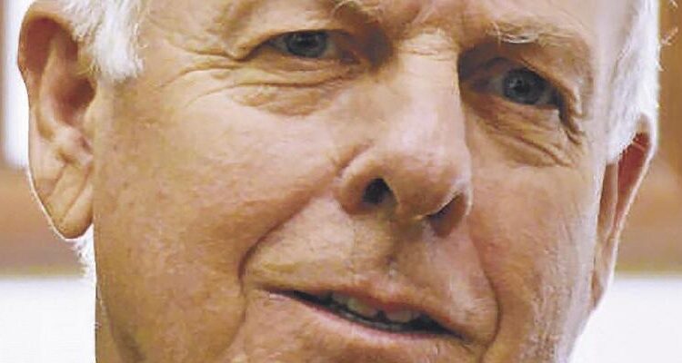  Pearce cruises to reelection as state Republican Party chairman |  Local News
