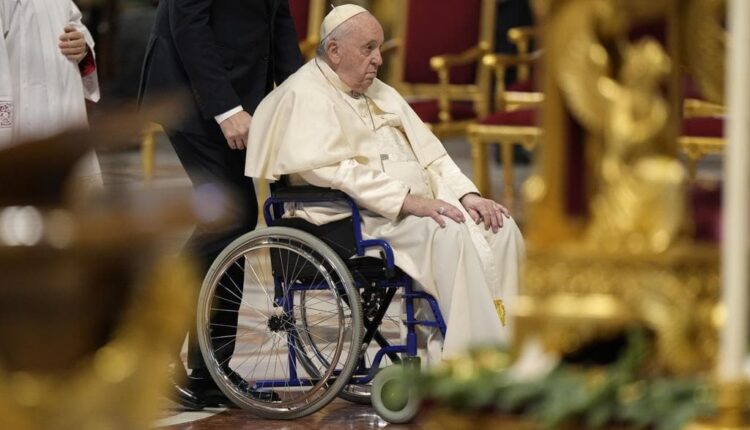 'Lord, I love you': Aide recounts Benedict's last words
