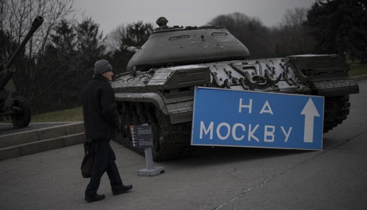Sirens across Ukraine as authorities report Russian attacks
