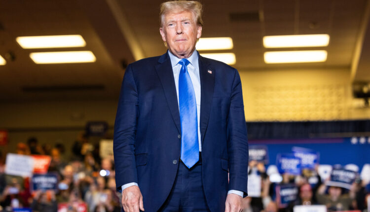 Why 14th Amendment bars Trump from office